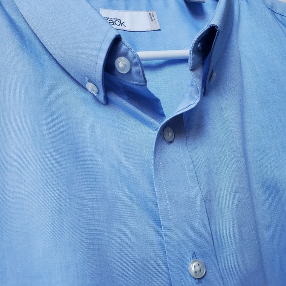 Nordstrom Rack, Trim Fit, Non-Iron, BLUE dress shirt. NEW! - Picture 2 of 3